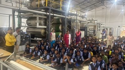 MIDC filed visit by NKVS students 