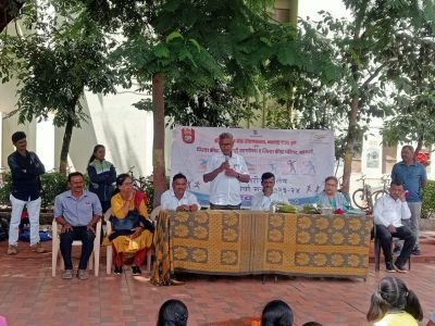 सांगली जिल्हास्तरीय शालेय नेटबॉल स्पर्धेमध्ये आज 17 वर्षाखालील मुले मुली प्रथम क्रमांक तसेच  19 वर्षाखालील मुले व 14 वर्षाखालील मुली द्वितीय क्रमांक प्राप्त केल्याबद्दल त्यांचे हार्दिक हार्दिक अभिनंदन

सांगली जिल्हा शालेय सफक टकरा स्पर्धेमध्ये 17 वर्षे मुली व मुले प्रथम क्रमांक तसेच 14 वर्षाखालील मुले मुले प्रथम क्रमांक प्राप्त केल्याबद्दल त्यांचे हार्दिक हार्दिक अभिनंदन या सर्वांना क्रीडा प्रशिक्षक सुशांत सूर्यवंशी यांचे मार्गदर्शन लाभले