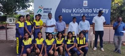 सांगली जिल्हास्तरीय शालेय नेटबॉल स्पर्धेमध्ये आज 17 वर्षाखालील मुले मुली प्रथम क्रमांक तसेच  19 वर्षाखालील मुले व 14 वर्षाखालील मुली द्वितीय क्रमांक प्राप्त केल्याबद्दल त्यांचे हार्दिक हार्दिक अभिनंदन

सांगली जिल्हा शालेय सफक टकरा स्पर्धेमध्ये 17 वर्षे मुली व मुले प्रथम क्रमांक तसेच 14 वर्षाखालील मुले मुले प्रथम क्रमांक प्राप्त केल्याबद्दल त्यांचे हार्दिक हार्दिक अभिनंदन या सर्वांना क्रीडा प्रशिक्षक सुशांत सूर्यवंशी यांचे मार्गदर्शन लाभले