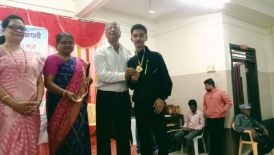 नूतन बुद्धिबळ मंडळ सांगली आयोजित 
कै. अशोक बाबुराव इनामदार स्मृती बुद्धिबळ स्पर्धेत आपल्या नव कृष्णा व्हॅली इंग्लिश मीडियम स्कूलच्या दहा विद्यार्थ्यांनी सहभाग घेतला होता त्यामध्ये आपल्या स्कूलला द्वितीय क्रमांकाचा बेस्ट स्कूल अवॉर्ड ट्रॉफी व रोख रक्कम 700 असे बक्षीसाचे स्वरूप आहे.
तसेच जयेश भोसले याने पंधरा वर्षे वयोगटात सातवा व श्रीनिधी भोसले हिने अकरा वर्षे गटात दहावा क्रमांक प्राप्त झाला.
विजेत्या खेळाडूंचे हार्दिक अभिनंदन