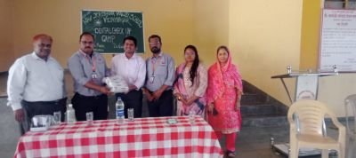 Today on Monday 24-2-2025 DENTAL CHECK UP CAMP was arranged in Our school. Our Allumni Dr. Fahim Momin, Dr Nishta Ara Momin had spare their valuable time to conduct the camp.Both the Doctor's were welcomed by HM.Aslam Sanadi Sir and Mrs Rasmhi Kalal Màdam Co ordinator Abhyaas Mhaisal, Mrs Magdum madam and Nitin Bansode sir.His Parents were also present on this Occassion. As he had promised Me to visit the school and conduct  the camp so today he took the opprtunity inspite of his busy schedule. Students of Abhyaas Mhaisal, Balwadi,MM. EM 1st to 4th got an opprtunity to get check up.He expressed his heartfelt gratitude to All his teacher's and the SF especially who laid the concrete foundation of his life. He gave inspiring speech and  exlained how to take care of the teeth and maintain health in our life.His parents were very happy to visit the school here. Dr. Fahim also distributed healthy dental Kit. After the camp was over they visited our New School. building at Mhaisal. They were were very much impressed to see the building and Our newly setup Krido Lab. Rashmi Miss explained how the krido Lab is helpful for student's to learn.Sunil Chougule HM of Marathi Medium and All other staff took effort's to organise the camp. Mrs Babita Kamble gave the vote of thanks.
Thanks to Dr Fahim,Dr. Nishat ara and his parents too for conducting Dental Check Up Camp.
