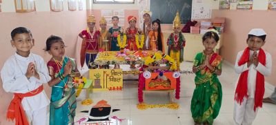Ashadhi Ekadash  studenti celebration in Nav Krishna Valley School, Khandala 