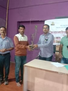 दिनांक 23 सप्टेंबर 2025 रोजी सांगली जिल्हा क्रीडा अधिकारी कार्यालय यांच्या मान्यतेने नव कृष्णा व्हॅली स्कूल येथे जिल्हास्तरीय शालेय टेबल टेनिस स्पर्धेचे आयोजन करण्यात आले होते या स्पर्धेचे उद्घाटन माननीय राजेंद्र पाचोरे आयटी इनचार्ज सुरज फाउंडेशन यांचे हस्ते करण्यात आले याप्रसंगी सांगली जिल्ह्यातील जवळजवळ 150 खेळाडूंनी सहभाग नोंदवला असून टेबल टेनिस स्पर्धा  उत्साहात संपन्न झाल्या.