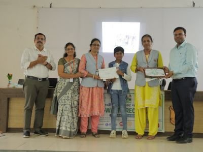 E waste Participation of nkvs school award