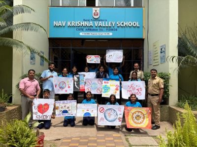 सांगली पोलिसांच्या वतीने शाळा महाविद्यालयातील विद्यार्थी तसेच इच्छुक नागरिक यांच्याकरिता अमली पदार्थ विरोधी जनजागृती करण्यासाठी विशेष उपक्रम राबविण्यात आला यामध्ये नव कृष्णा व्हॅली स्कूल यांनी ऍक्टिव्ह पार्टिसिपेट करून त्यांना चांगला प्रतिसाद दिला