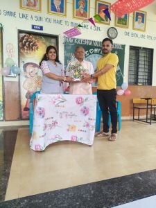 NKVS mahisal english medium celebrted the indapandance day