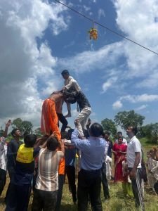 Dahi Handi uttur students celebrated