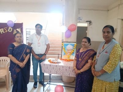 Teachers day celebrated in school