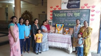 Nav Krishna Valley school English medium celecrtaed Gandi Jaynati 